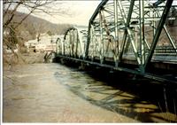 OldSusq.RiverBridge1993